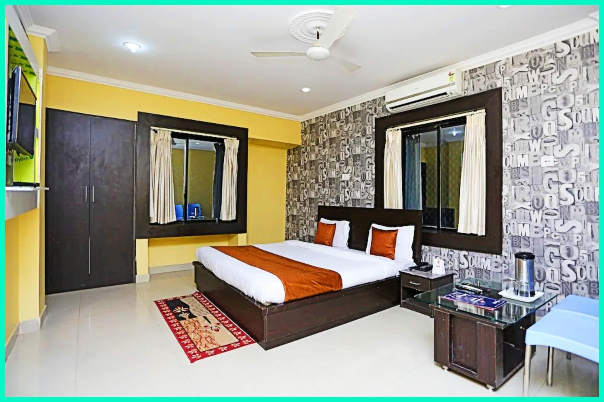 Ssp Near Sea And Jagannath Temple - Restaurant And Parking - In