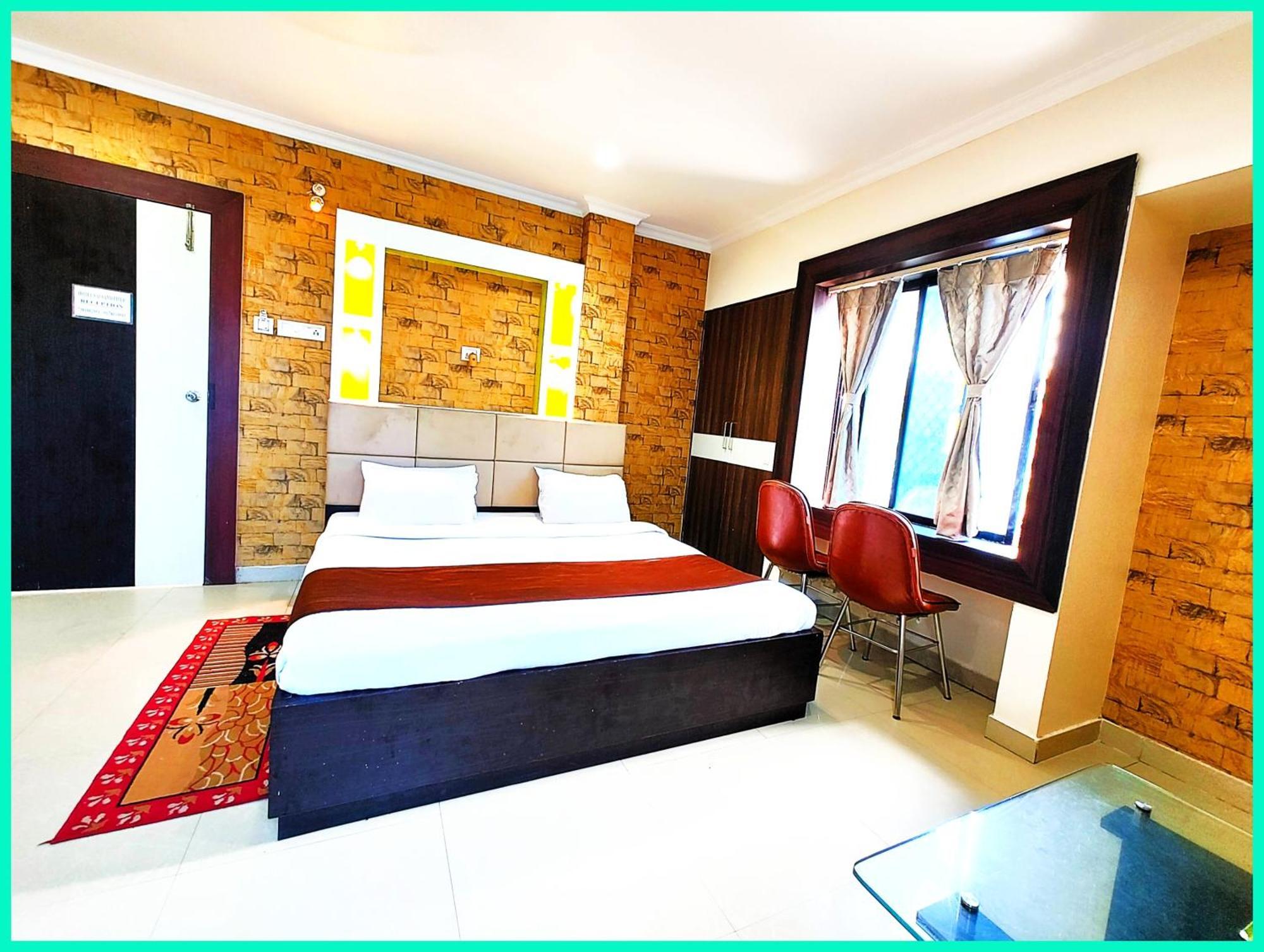 Hotel Ssp Near Sea And Jagannath Temple - Restaurant And Parking - In 4*